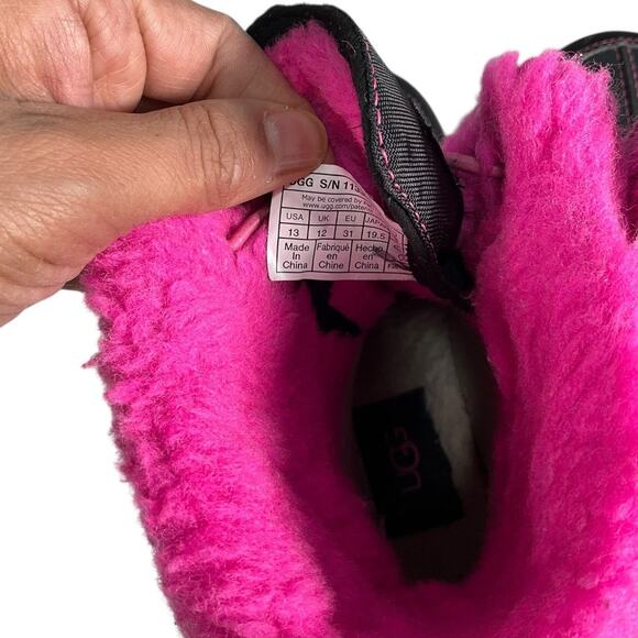 UGG Kids Waterproof Winter Boots Black Pink Fur Lined Lace Up Size 13 Outdoors - Picture 11 of 13